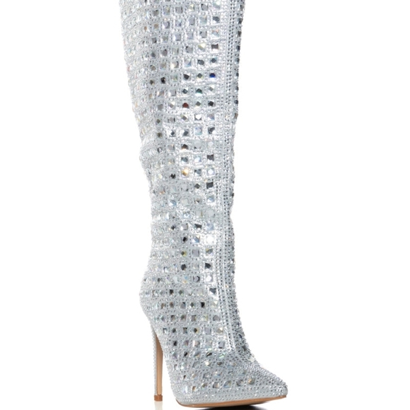 ""STARLIGHT DIVA" Sparkling Silver Rhinestone Heeled Boots - Picture 7 of 8